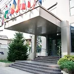 Hotel Class 4*