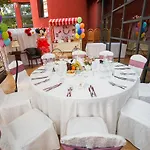 Class 4* Bucureşti