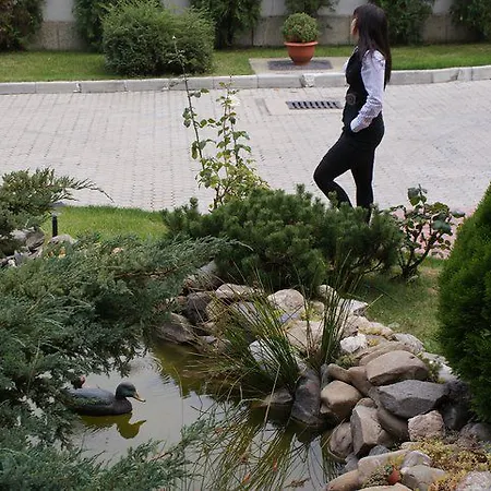فندق Class بوخارست