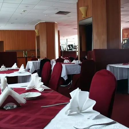 Hotel Class 4*