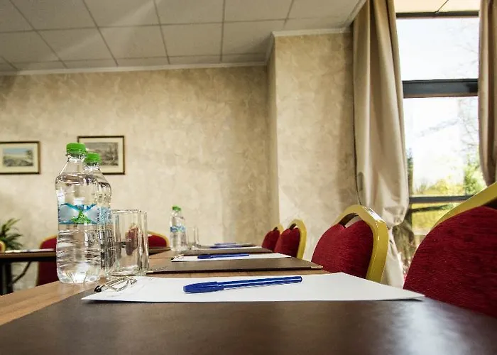 Class 4* Бухарест